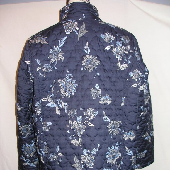 Coldwater Creek Quilted Blue White Floral Jacket Coat XL Women's Full Zip - Picture 3 of 10